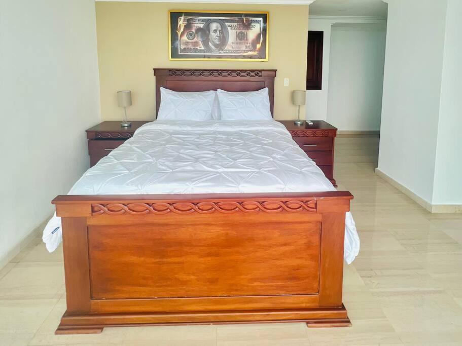 Beach Front Penthouse In Exclusive Tower Santo Domingo Exterior photo